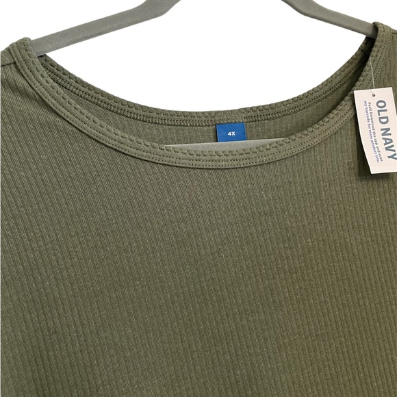 NWT Rib-knit Cropped Fit Tee - Picture 4 of 4